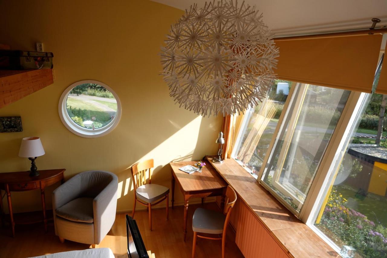 Sonnesleep Bed and Breakfast Almere Exterior foto
